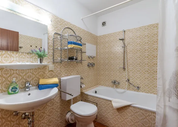 Ferienwohnanlage D 2 Mit Hallenbad Und Sauna Apartment Oberaudorf