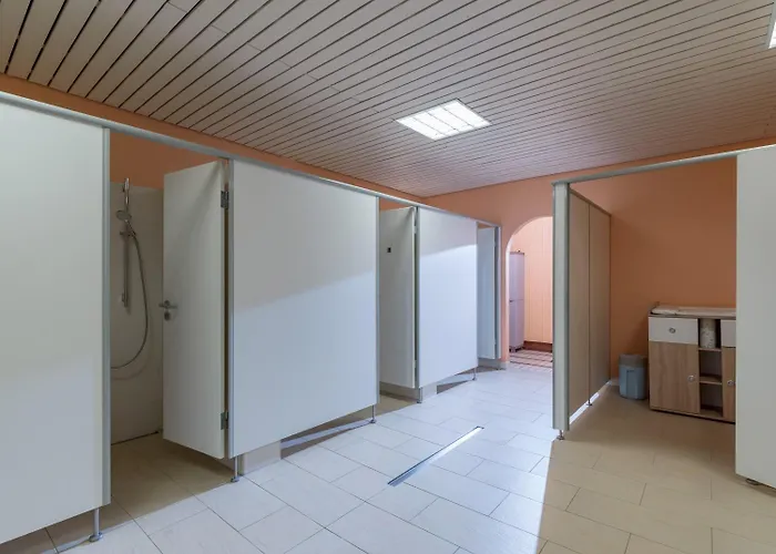 Ferienwohnanlage D 2 Mit Hallenbad Und Sauna